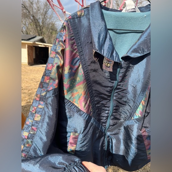 Vintage 80/90s windbreaker - Picture 3 of 7